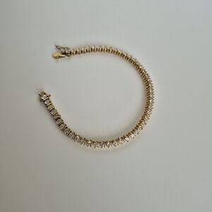 Elegant Gold Cubic Zirconia Tennis Bracelet
